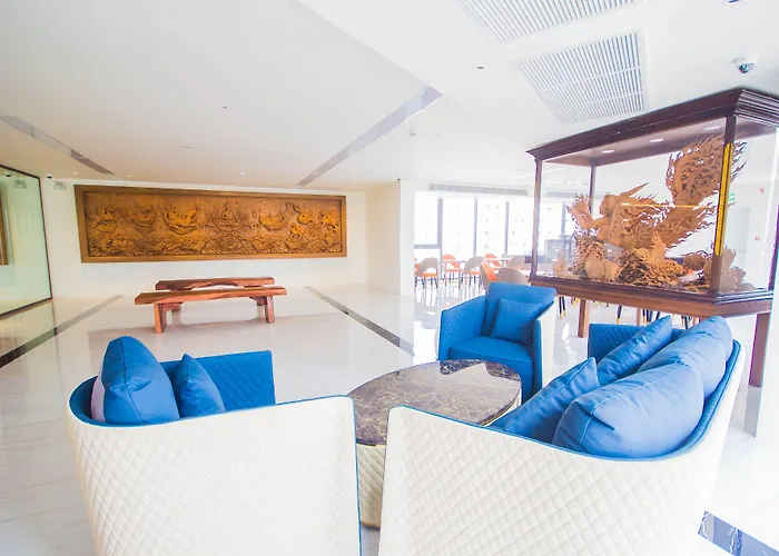 Pannarai Bangkok-pra Tunam Hotel 4*